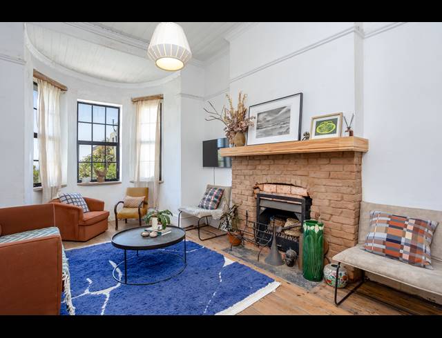 4 BEDROOM FREEHOLD SOLD IN WALMER ESTATE